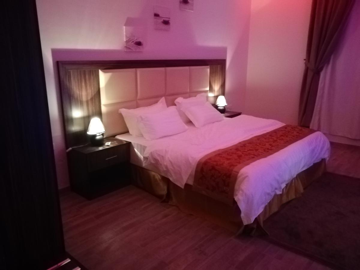 Al Worod Al Thahabia Chalets Abha Eksteriør bilde